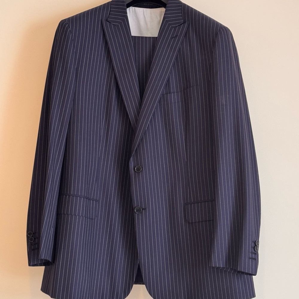 Brioni 3 button luxury suit